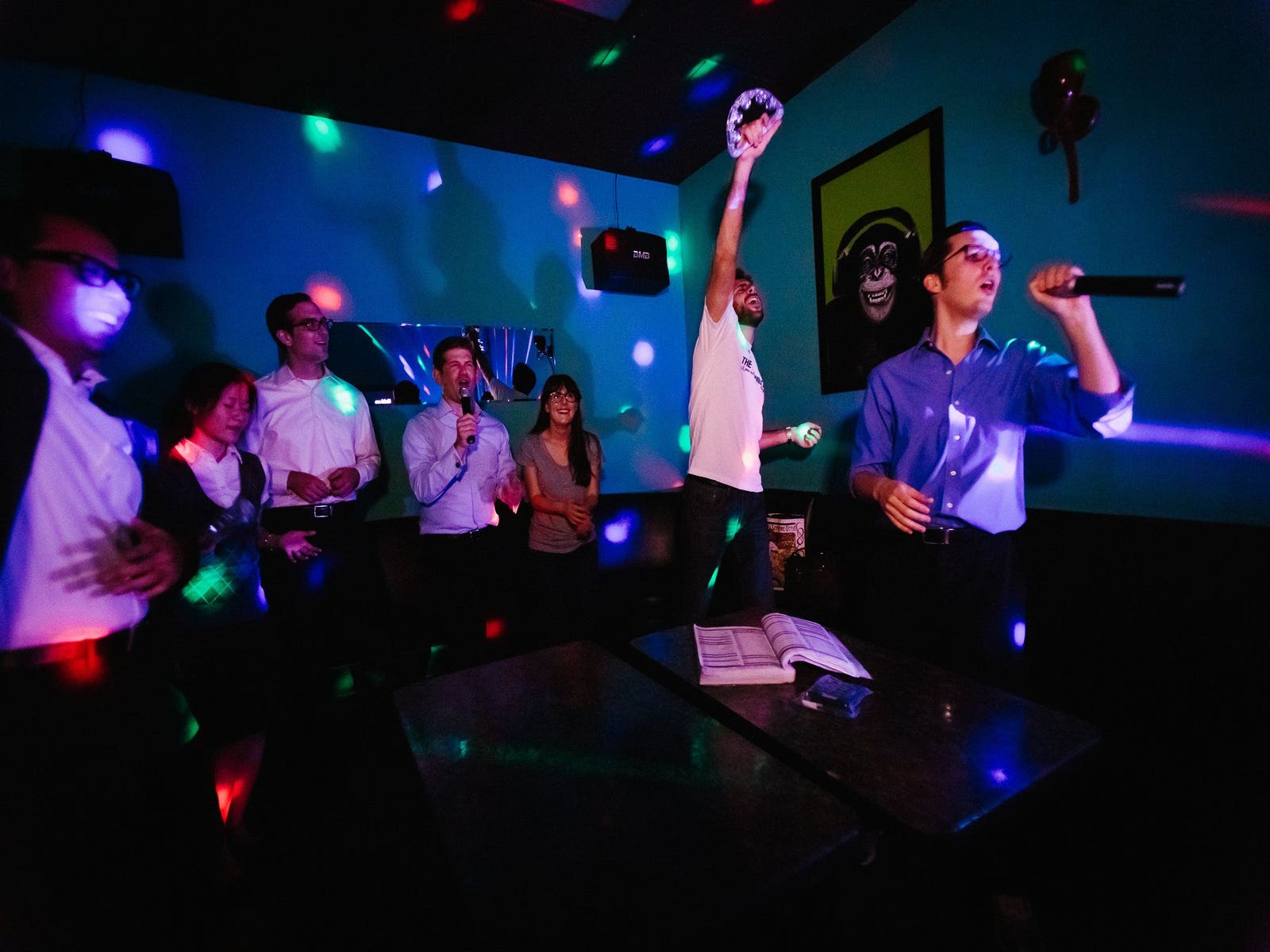 Sing Your Heart Out At Las Best Karaoke Spots Discover Los Angeles